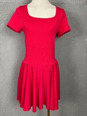 OQQ Women's  Short-Sleeve Mini Dress Square Neck Flared Hem Red Size Lg NWOT's.